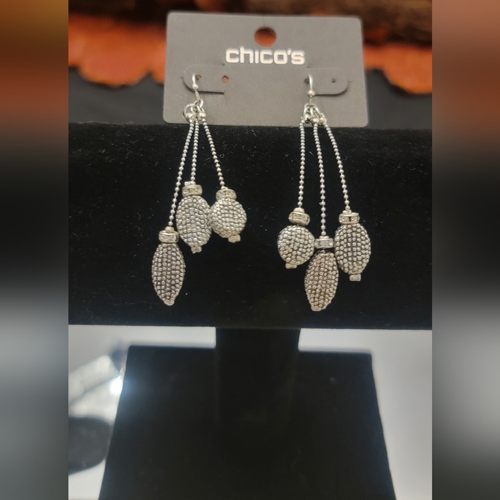 Elegant Silver Dangle Earrings
